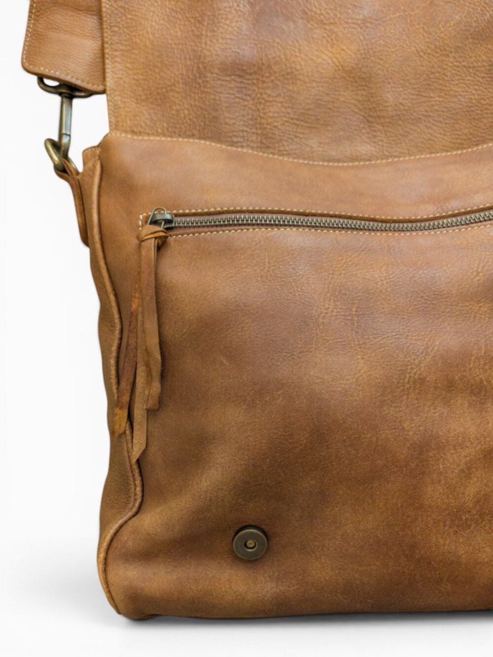 Roots Modern Satchel Tribe Leather Crossbody Bag, Vintage-Look Tan - Picture 7 of 12